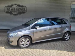 Grijs Gebruikt 2006 Mercedes B170 MPV | € 4.995 (Eerlijke prijs)