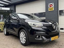 Zwart Gebruikt 2016 Renault Kadjar Intens SUV | € 9.950 (Eerlijke prijs)