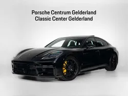 Zwart Nieuw 2025 Porsche Panamera Turbo S Sedan | € 281.726 (Duur)