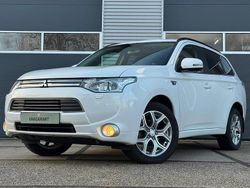 Wit Gebruikt 2014 Mitsubishi Outlander P-HEV Edition SUV | € 14.950 (Eerlijke prijs)