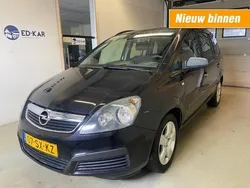 Zwart, metallic lak Gebruikt 2006 Opel Zafira Business MPV | € 2.595 (Eerlijke prijs)