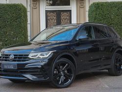 Zwart Gebruikt 2022 VW Tiguan Business+ SUV | € 35.440 (Eerlijke prijs)