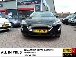 Zwart Gebruikt 2020 Ford Focus Trend Hatchback | € 15.950 (Goede deal)