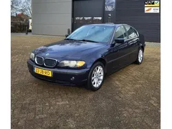 Blauw Gebruikt 2002 BMW 318 Executive Sedan | € 3.195 (Eerlijke prijs)