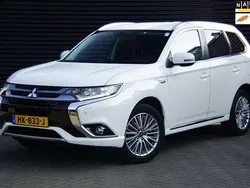 Wit Gebruikt 2015 Mitsubishi Outlander P-HEV Edition SUV | € 13.999 (Eerlijke prijs)