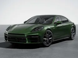 Groen Gebruikt 2025 Porsche Panamera Turbo E-Hybrid Sedan | € 239.655