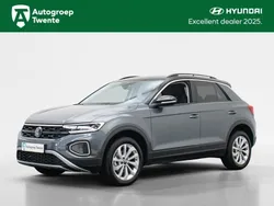 Grijs Gebruikt 2025 VW T-Roc Business SUV | € 37.945 (Eerlijke prijs)