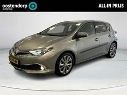 Grijs Gebruikt 2017 Toyota Auris Edition Hatchback | € 15.945 (Eerlijke prijs)