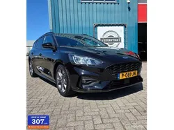 Zwart Gebruikt 2022 Ford Focus Business Edition Stationwagen | € 17.950 (Goede deal)