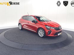 Hatchback Gebruikt 2024 Renault Clio V Evolution Hatchback | € 18.900 (Eerlijke prijs)