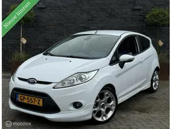 Wit Gebruikt 2010 Ford Fiesta Individual Hatchback | € 3.995 (Eerlijke prijs)