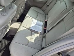 Grijs (metallic) Gebruikt 2005 Mercedes C180 Elegance Stationwagen | € 1.250 (Goede deal)