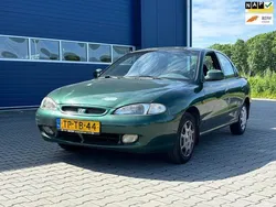 Groen Gebruikt 1998 Hyundai Lantra GLS Sedan | € 999