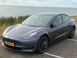 Gebruikt 2021 Tesla Model 3 Performance Sedan | € 28.000 (Eerlijke prijs)