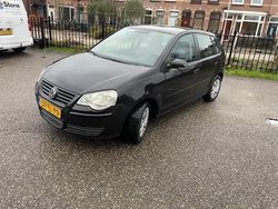 Zwart Gebruikt 2006 VW Polo Hatchback | € 1.499 (Eerlijke prijs)
