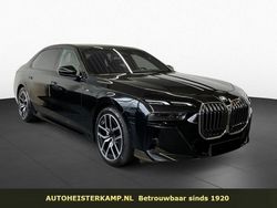 Zwart Gebruikt 2024 BMW 740 M Sport Sedan | € 114.950