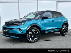 Groen, metallic lak Nieuw 2025 Opel Mokka SUV | € 31.945 (Eerlijke prijs)