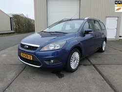 Blauw, metallic lak Gebruikt 2008 Ford Focus Titanium Stationwagen | € 7.995