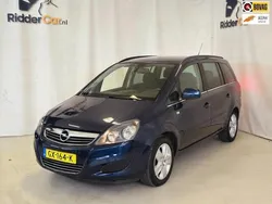 Blauw Gebruikt 2011 Opel Zafira Tourer Business MPV | € 7.499 (Super prijs)