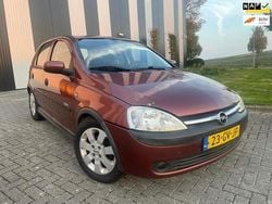 Bruin Gebruikt 2001 Opel Corsa Elegance Hatchback | € 1.250 (Eerlijke prijs)