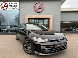 Stationwagon Gebruikt 2024 VW Passat Elegance Stationwagen | € 40.945 (Iets duurder)
