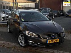 Grijs (metallic) Gebruikt 2015 Volvo V60 Summum Stationwagen | € 5.495