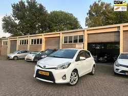 Wit Gebruikt 2013 Toyota Yaris Hatchback | € 10.995 (Eerlijke prijs)