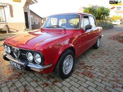Rood Gebruikt 1976 Alfa Romeo Giulia Super Sedan | € 17.100