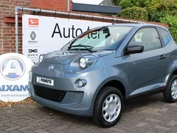 Grijs, metallic lak Nieuw 2025 Aixam eMinauto Hatchback | € 12.162