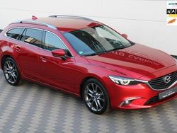 Rood, metallic lak Gebruikt 2017 Mazda 6 Stationwagen | € 16.945 (Goede deal)