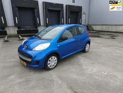 Blauw Gebruikt 2010 Peugeot 107 Hatchback | € 3.195 (Eerlijke prijs)