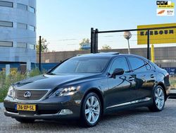 Bruin, metallic lak Gebruikt 2007 Lexus LS600 President Line Sedan | € 19.950