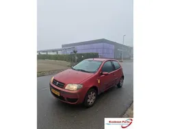 Rood Gebruikt 2003 Fiat Punto Emotion Hatchback | € 500 (Goede deal)