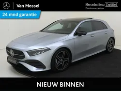 Grijs Gebruikt 2024 Mercedes A180 AMG line Hatchback | € 35.945 (Iets duurder)