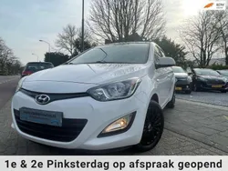 Wit Gebruikt 2013 Hyundai i20 Hatchback | € 5.795 (Eerlijke prijs)