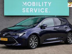 Blauw Gebruikt 2022 Toyota Corolla Business Edition Hatchback | € 23.264 (Eerlijke prijs)