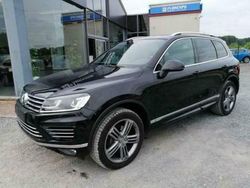 Zwart Gebruikt 2015 VW Touareg R-line SUV | € 29.990