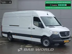 Wit Gebruikt 2023 Mercedes Sprinter Van | € 33.850