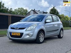 Grijs Gebruikt 2009 Hyundai i20 Hatchback | € 3.950 (Eerlijke prijs)
