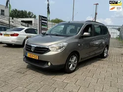 Bruin Gebruikt 2013 Dacia Lodgy MPV | € 5.249 (Eerlijke prijs)