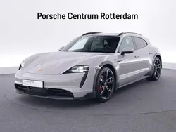 Grijs Gebruikt 2022 Porsche Taycan 4S Cross Turismo Sedan | € 79.900 (Iets duurder)