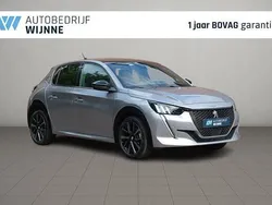 Grijs Gebruikt 2023 Peugeot 208 GT Hatchback | € 19.950 (Eerlijke prijs)