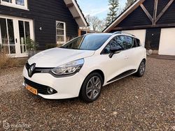 Wit Gebruikt 2015 Renault Clio GrandTour Night&Day Stationwagen | € 7.450 (Eerlijke prijs)
