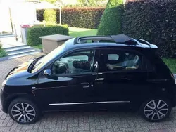 Zwart Gebruikt 2015 Renault Twingo LIMITED Hatchback | € 8.500 (Iets duurder)