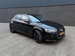 Zwart Gebruikt 2019 Audi A3 Design Hatchback | € 17.250 (Goede deal)