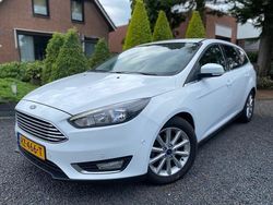 Wit, andere lak Gebruikt 2018 Ford Focus Titanium Stationwagen | € 8.950 (Eerlijke prijs)