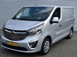 Grijs Gebruikt 2016 Opel Vivaro Sport Van | € 9.440 (Eerlijke prijs)