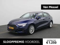 Blauw (metallic) Gebruikt 2022 Audi A3 Sportback e-tron Advanced Hatchback | € 26.900 (Goede deal)
