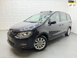 Zwart, metallic lak Gebruikt 2014 VW Sharan Comfortline MPV | € 18.499 (Eerlijke prijs)
