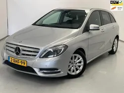Grijs Gebruikt 2014 Mercedes B180 MPV | € 8.750 (Duur)
